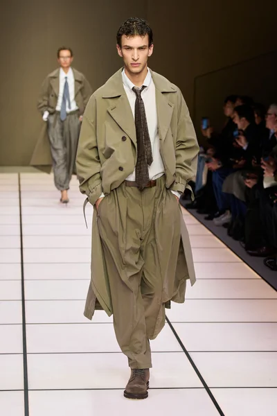 Look 36